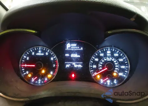 2018 Kia Forte Lx z USA, uszkodzony, nr VIN 3KPFK4A70JE213837